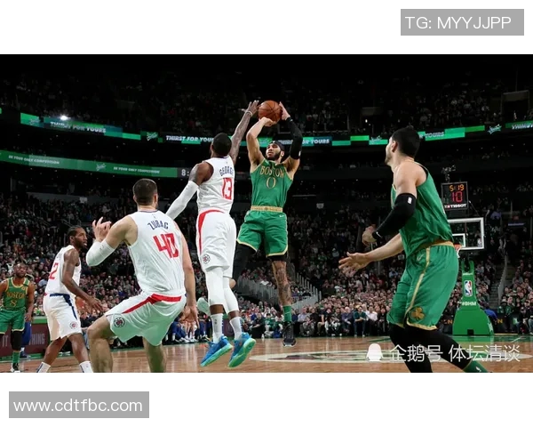 八卦爆料:塔图姆被曝与明星传出绯闻