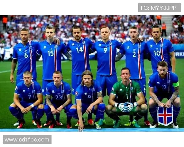 欧洲杯淘汰赛关键对决及球队战术调整