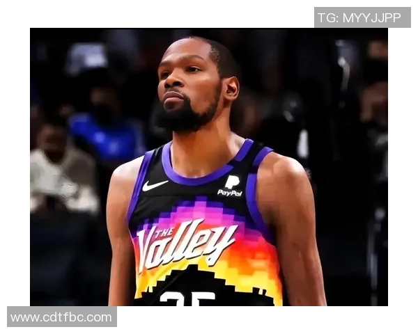 杜兰特赛场爆发小插曲，裁判如何处理？